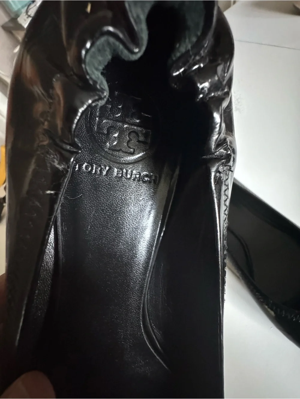 Tory Burch Black Patent Logo Round-Toe Ballet Flats size 9